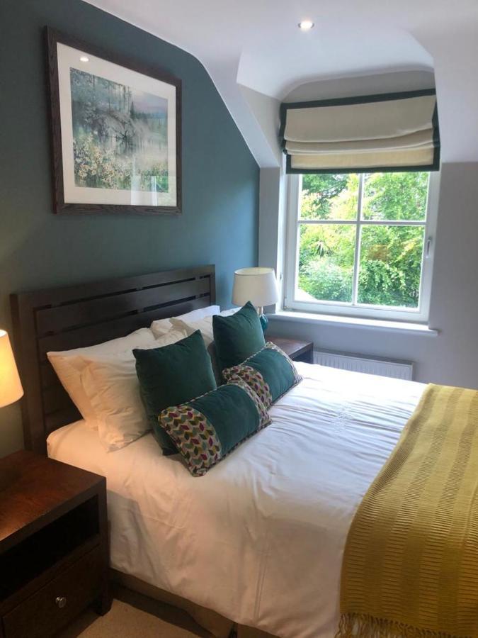 Cromwells Court Villa Кенмеър Екстериор снимка